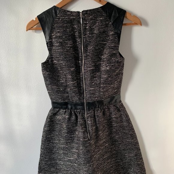 Women's Party Dress - Picture 3 of 3